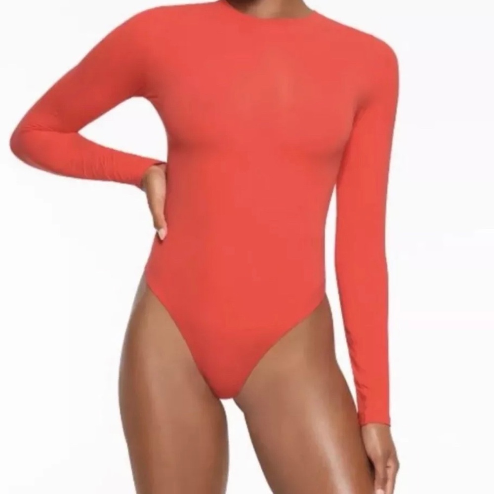 Skims fits everybody bodysuit - poppy,  XS